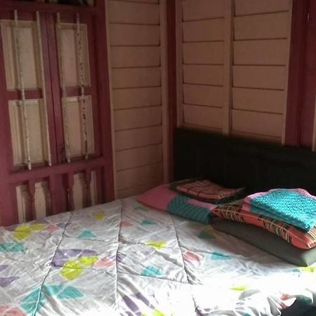 Homestay Bukit Gantang Hotel Тайпинг Екстериор снимка